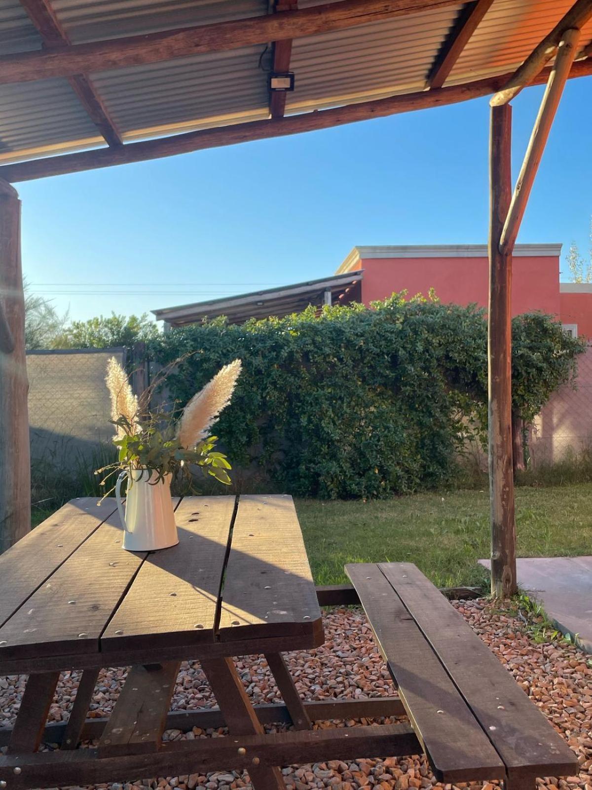 La Narcisa Villa Pehuajo Exteriör bild